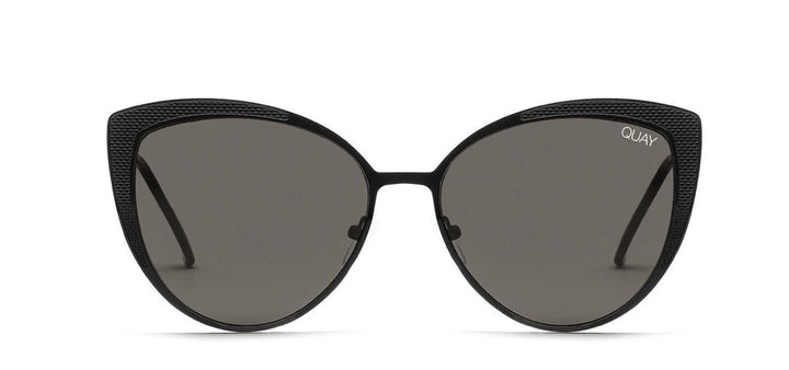 Quay Sunglasses - Sweet Darlin in Black/Smoke Lens