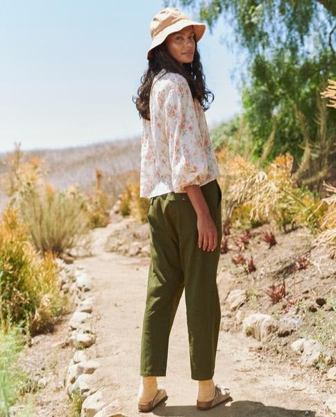The Great - The Valley Top in Pink Sweet Pea Floral