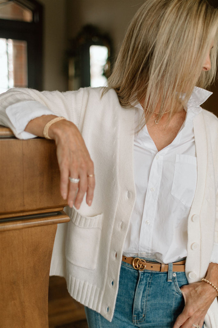 Tenlea Hunter - Cozy Cashmere Cardigan in Soft White