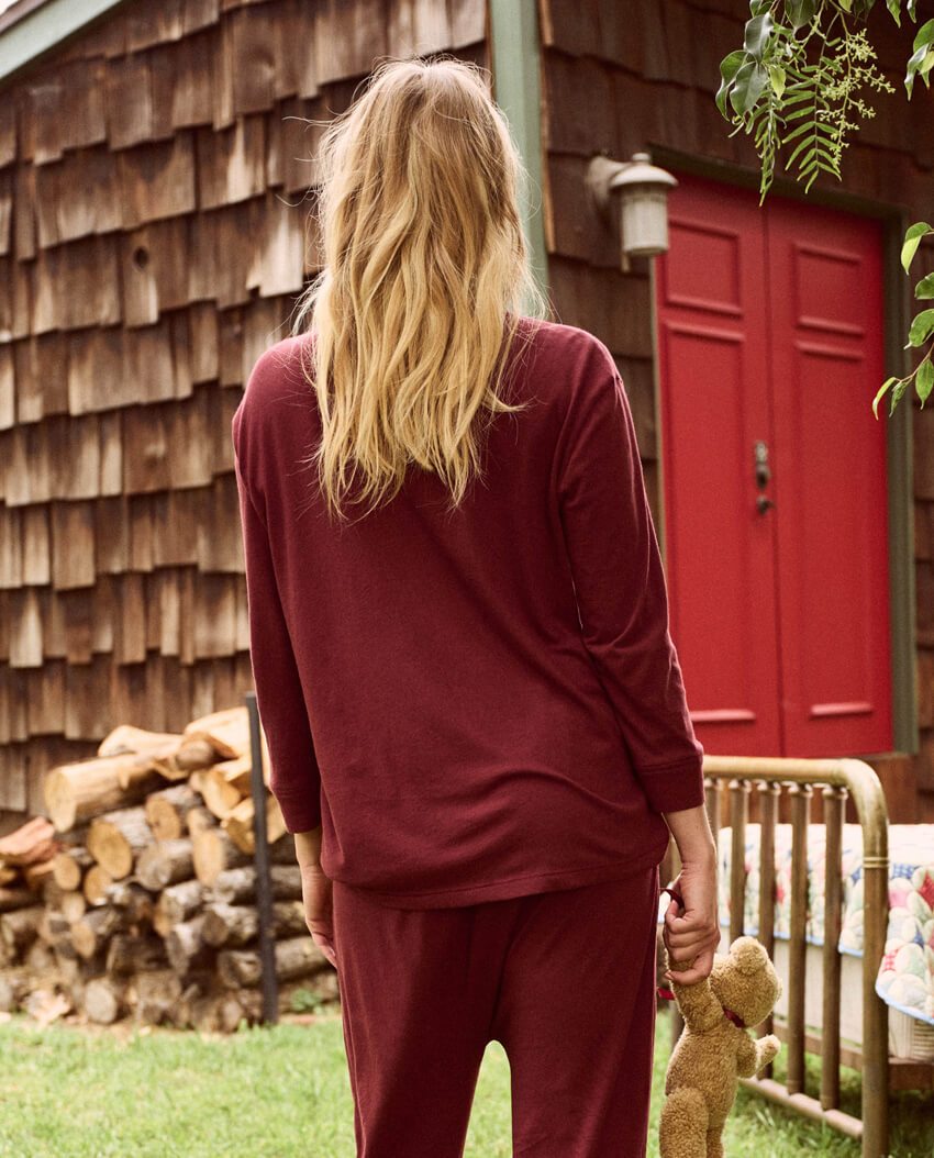 The Great - The Sleep Henley in Maroon