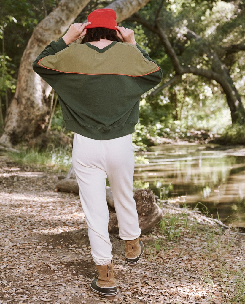 The Great - The Western Teammate Sweatshirt in Emerald Color Block Clothing - Sweatshirts