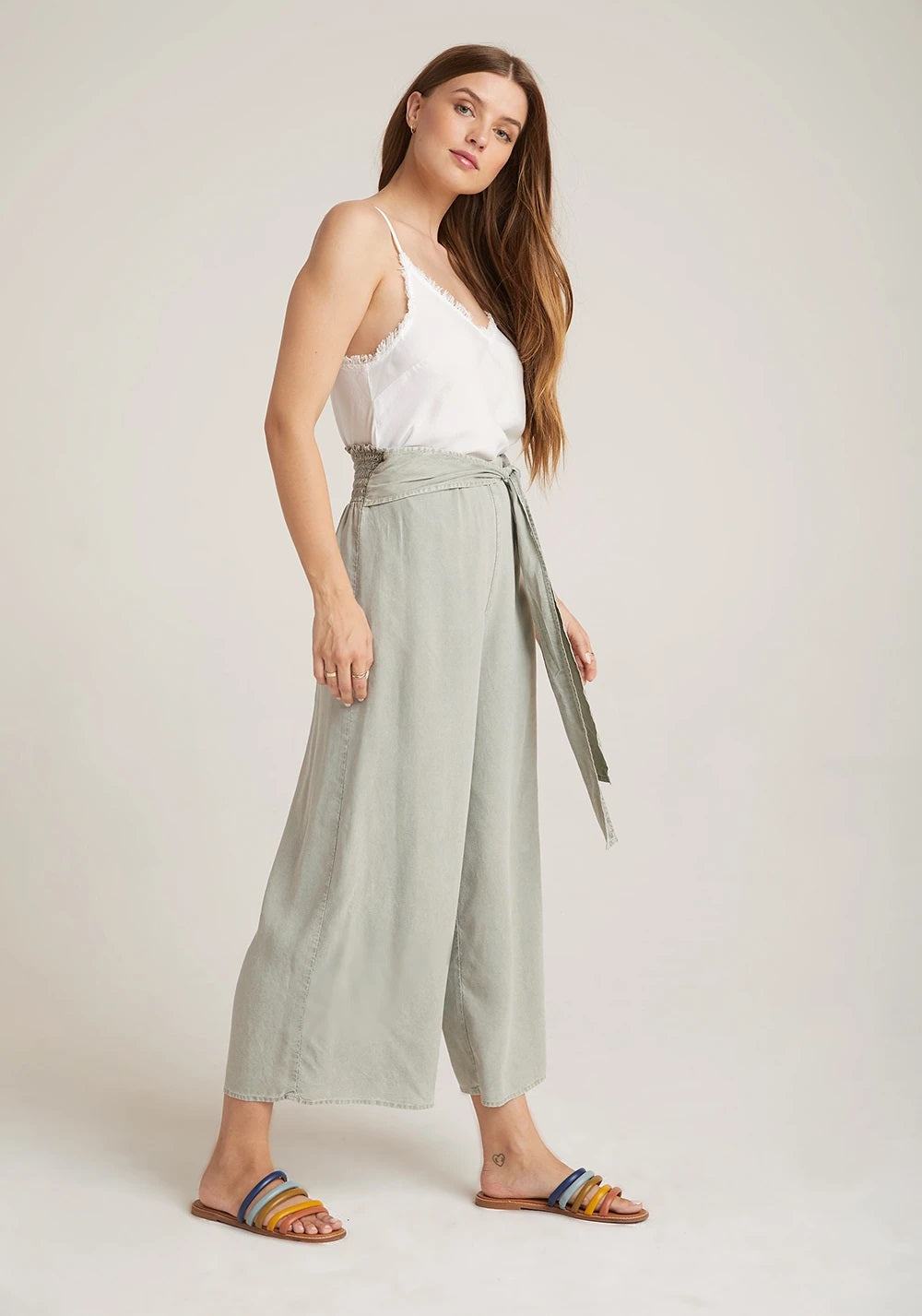 Bella Dahl - Tie Waist Wide Leg Crop in Worn Olive