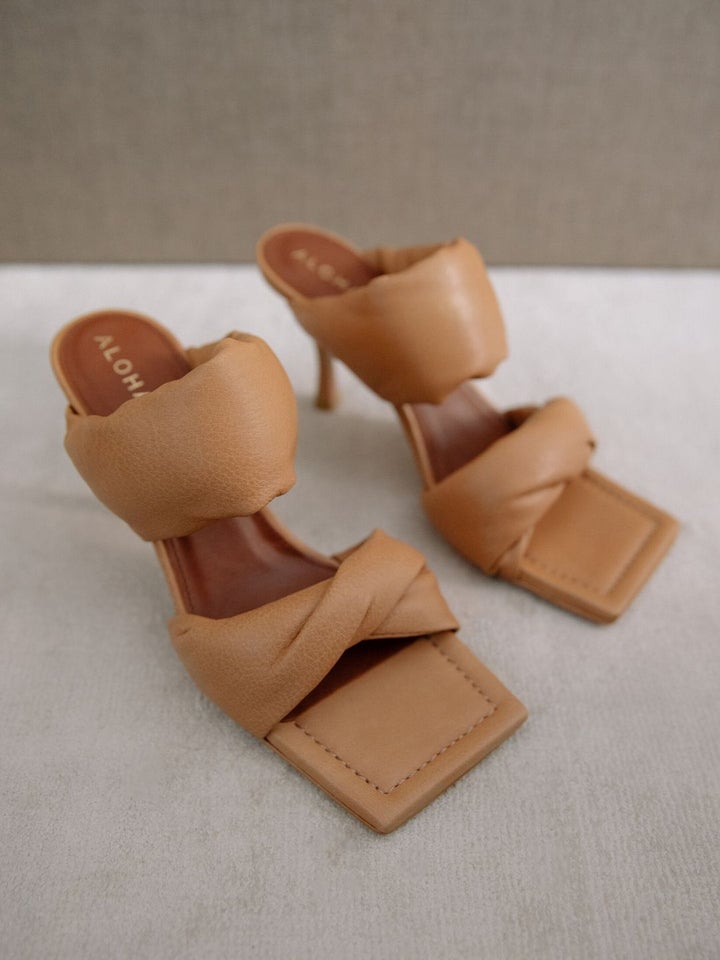 Alohas - Twist Strap in Camel