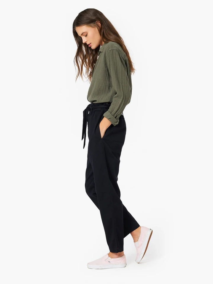 Xirena - Tyese Pant in Black