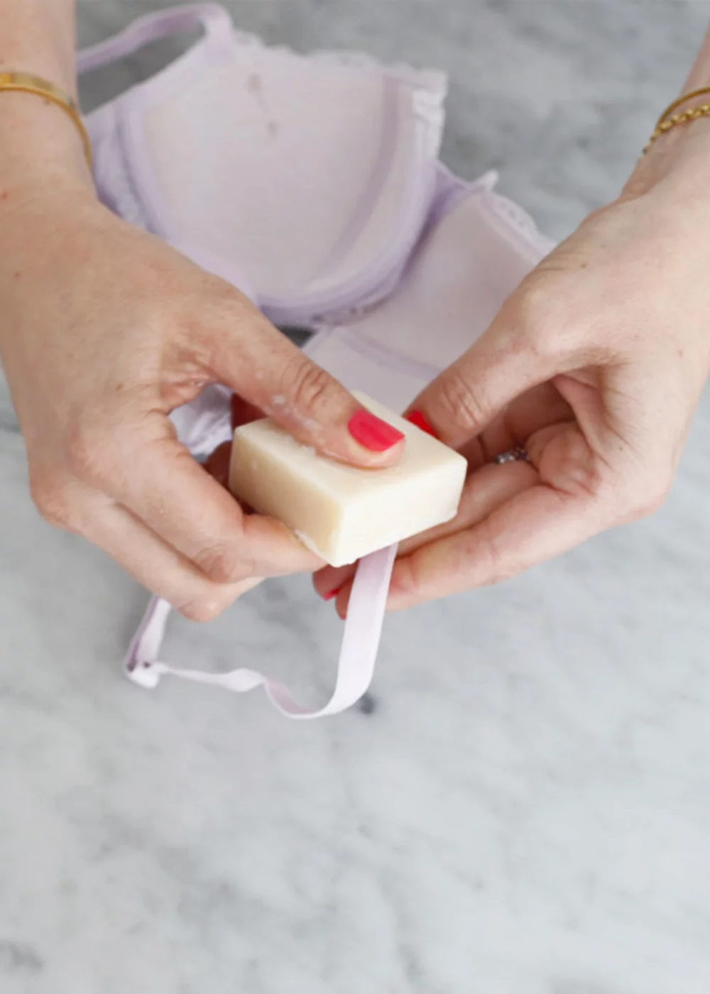 Laundress - Wash & Stain Bar in Classic 2 Fl. oz.