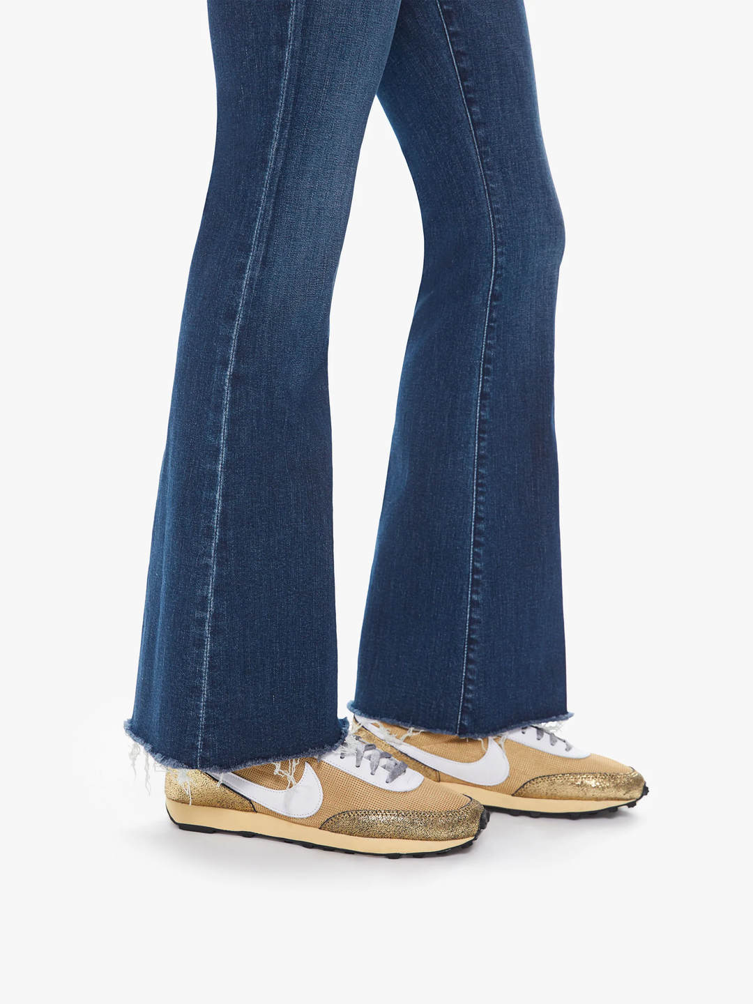 Mother Denim The Weekender Fray In Mint Condition