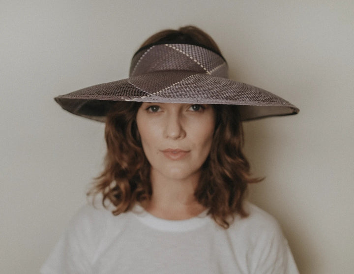 Freya - Whirlwind Visor in Blackberry
