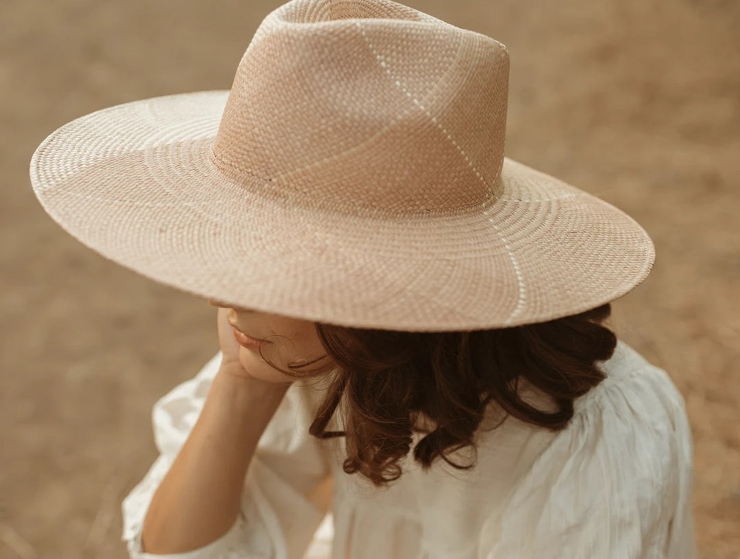 Freya - Whirlwind Hat in Mauve
