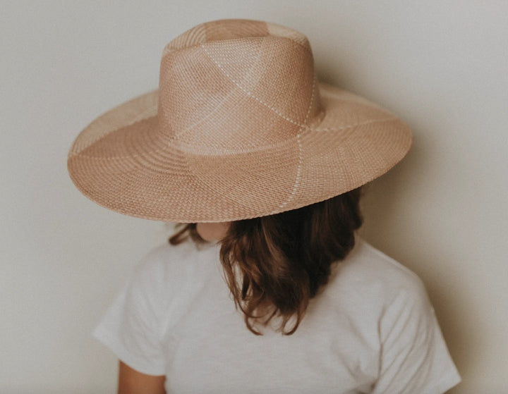 Freya - Whirlwind Hat in Mauve