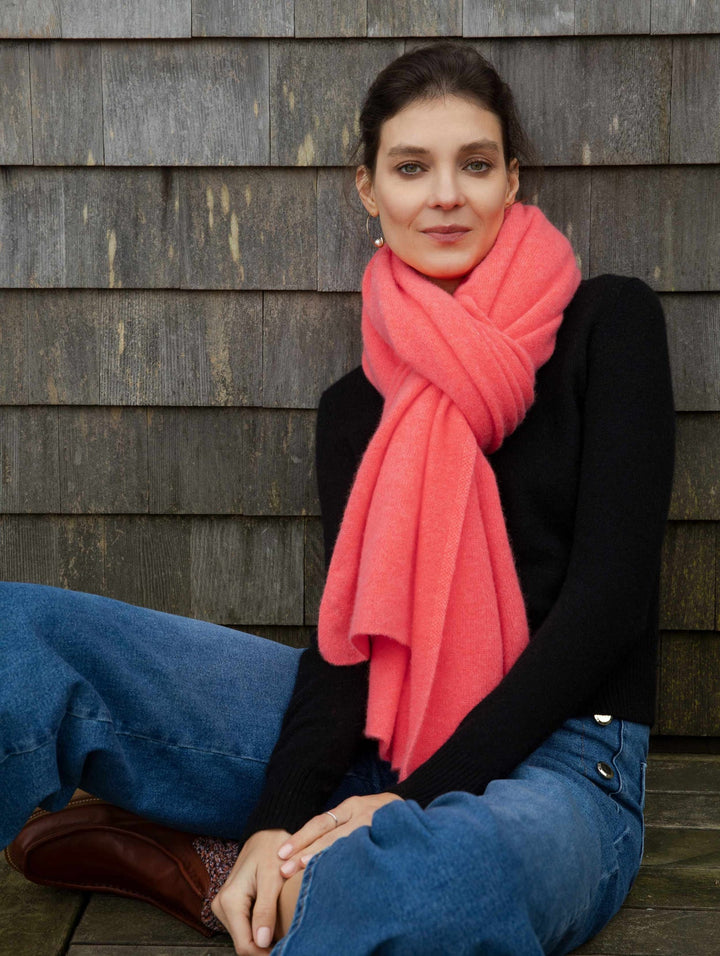 White + Warren - Cashmere Travel Wrap in Red Ember Heather Scarves