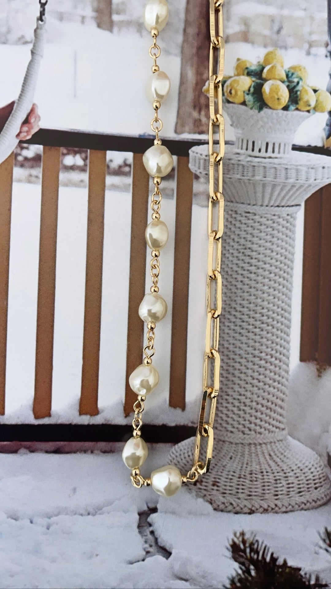 Alexa Leigh - Winter Whites Necklace
