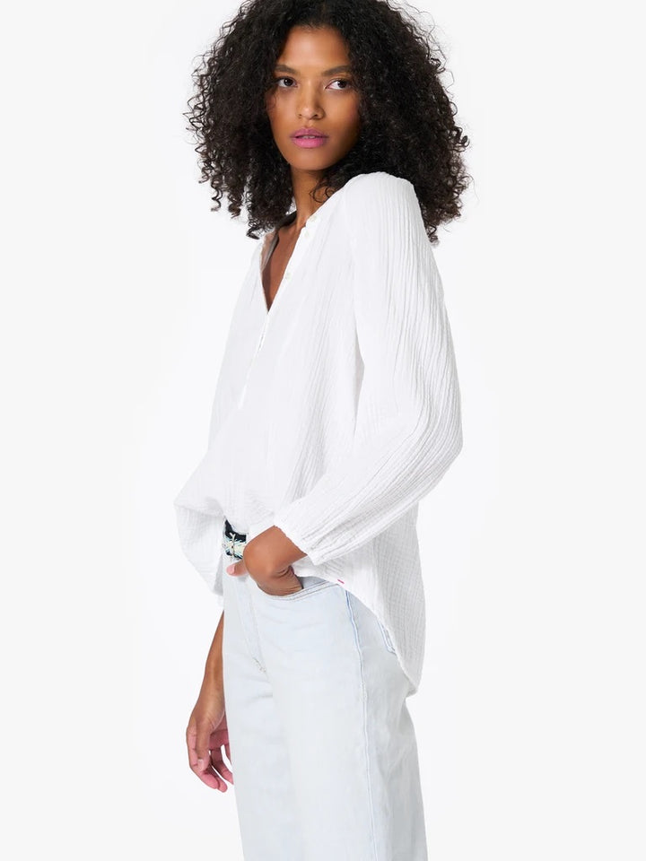Xirena - Aerin Top in White Tops