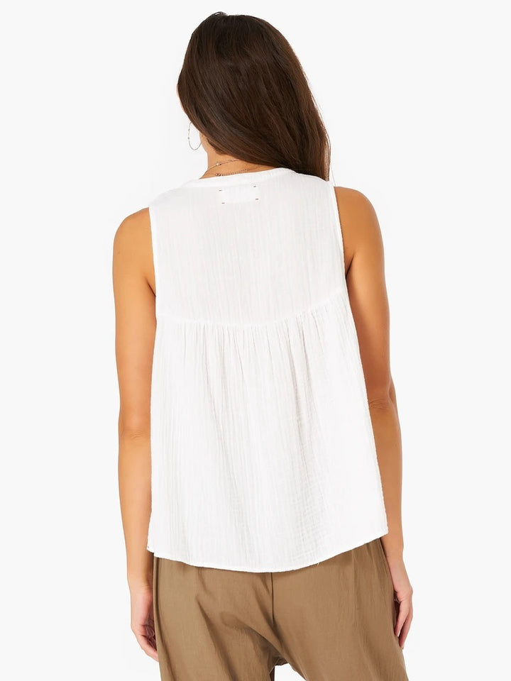 Xirena - Carrie Tank Top in White Default